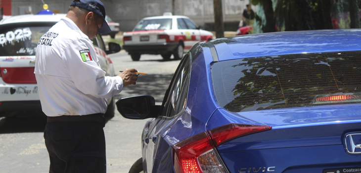 Infracciones por incumplimiento de verificación, con 75% de descuento: Tránsito del Estado