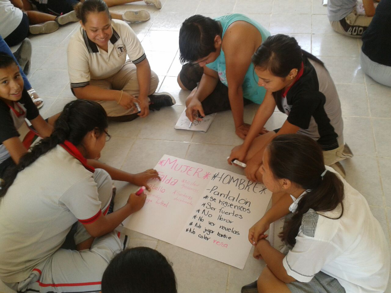 Intensifican campañas para prevenir embarazos adolescentes en Tuxpan