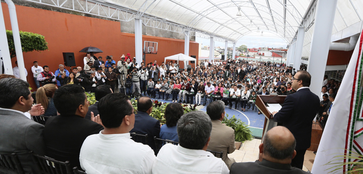 Con el 100% de los planteles operando, inaugura Javier Duarte ciclo escolar 2016-2017