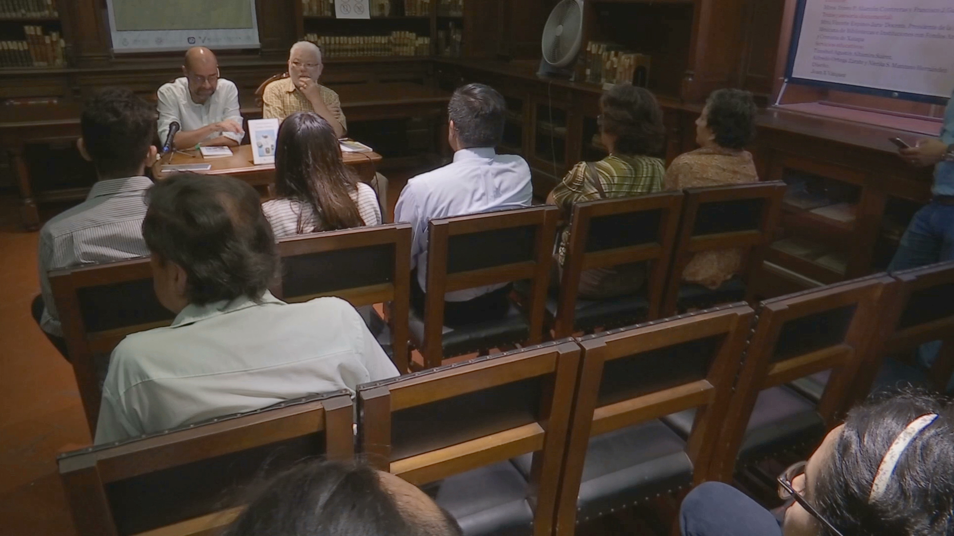 Jorge Esquinca presentan en Xalapa su libro de poesía “Cámara nupcial”