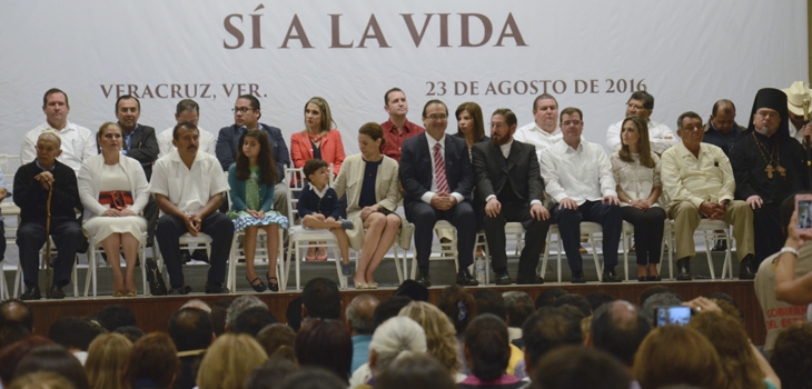 Promulga Javier Duarte Reforma histórica que protege el derecho a la vida