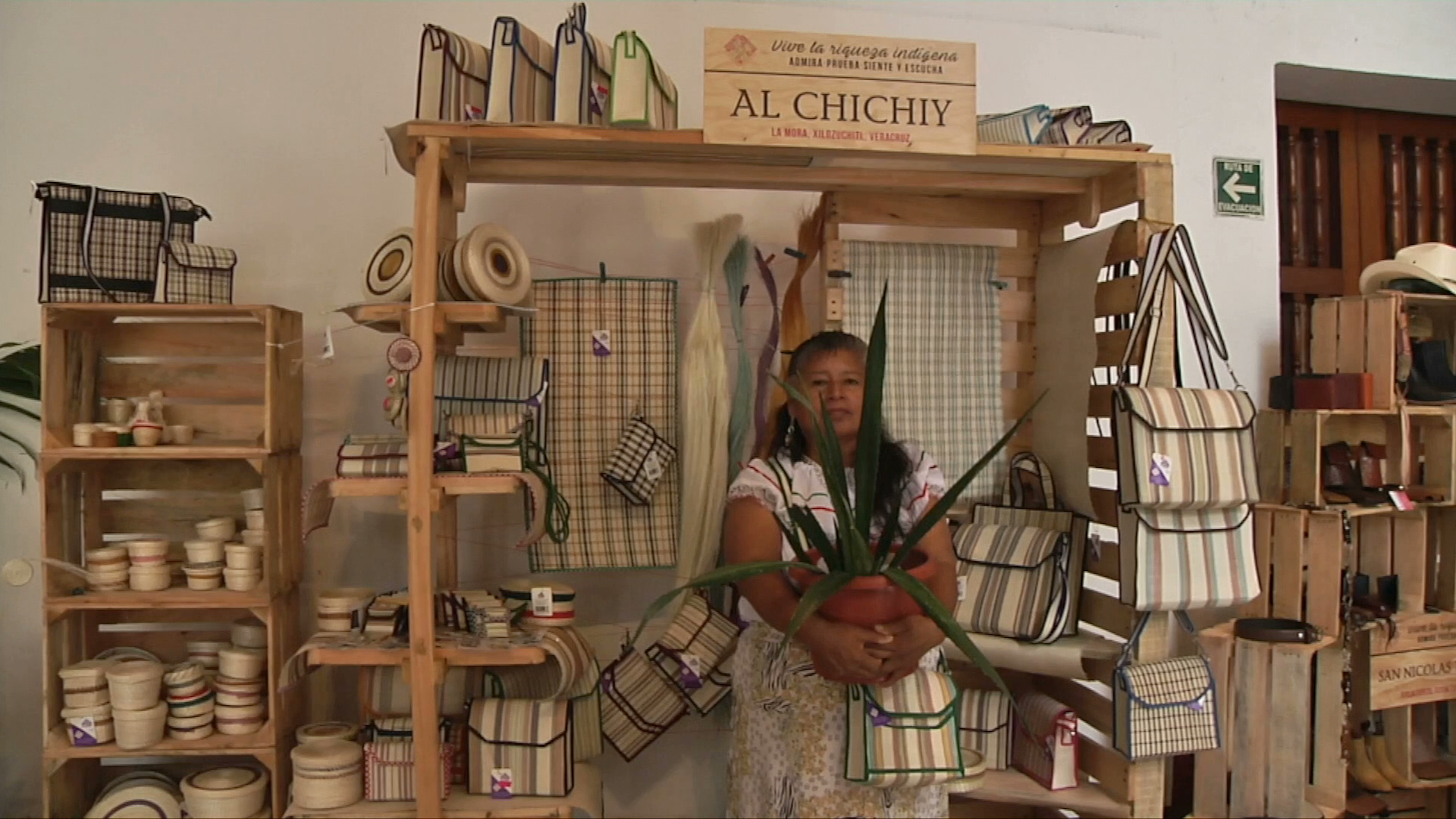 Artesanías de ixtle en la Expo Veracruz “Vive la riqueza indígena”