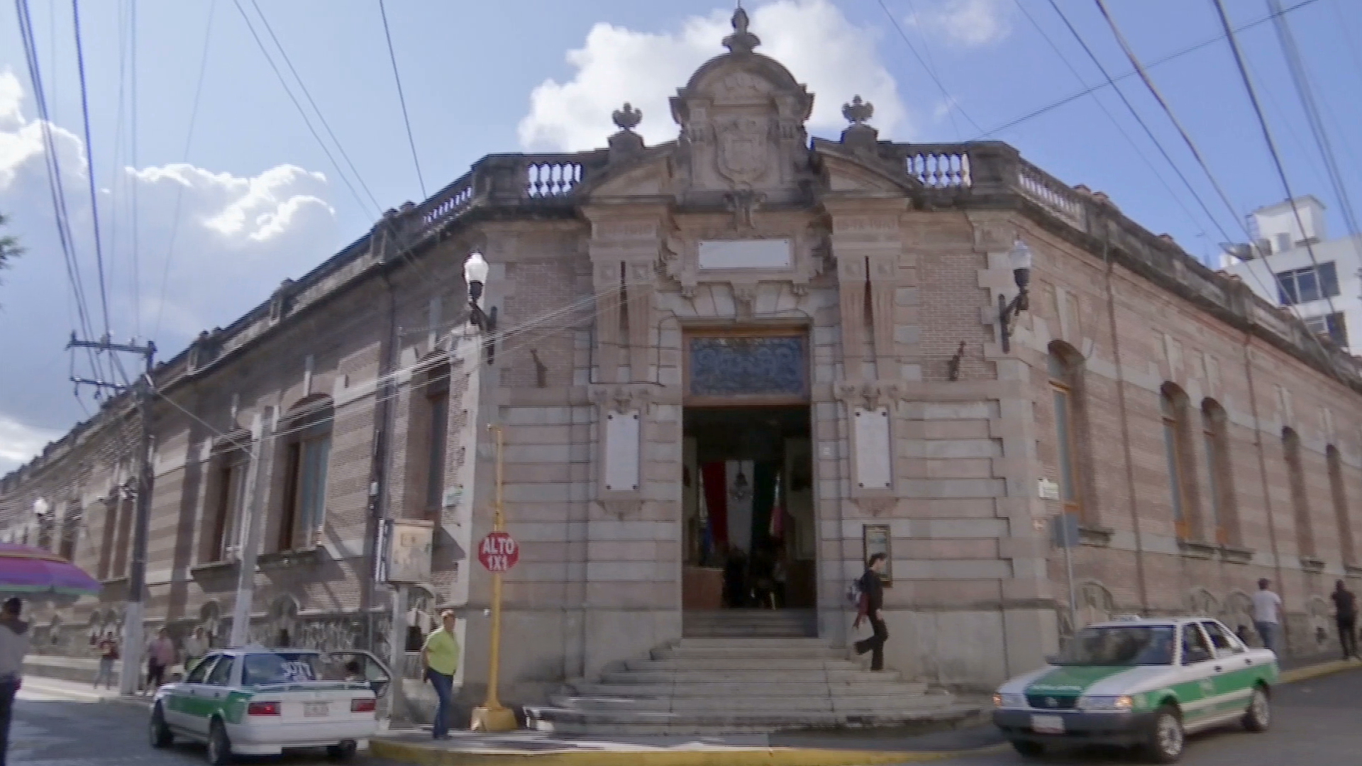 Celebran 106 años del edificio de la Escuela Industrial Concepción Quirós Pérez