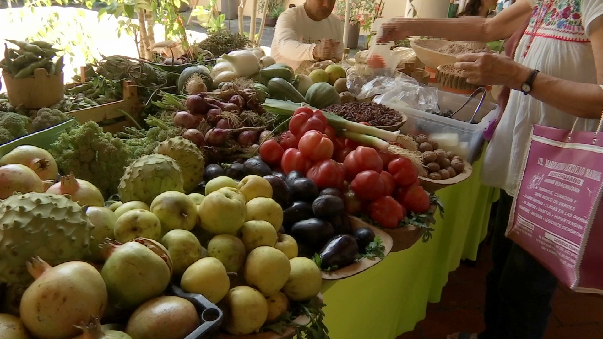 Pega gasolinazo a precios en enero; se elevó la tasa de inflación anual a 4.72 por ciento