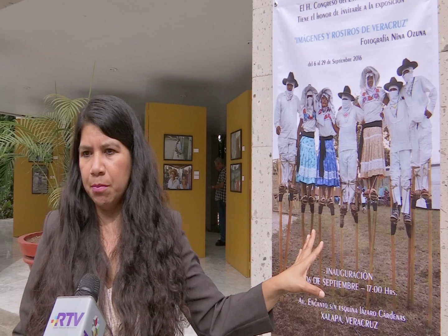 “Imágenes y rostros de Veracruz”, fotografías de Nina Ozuna en el Congreso del Estado