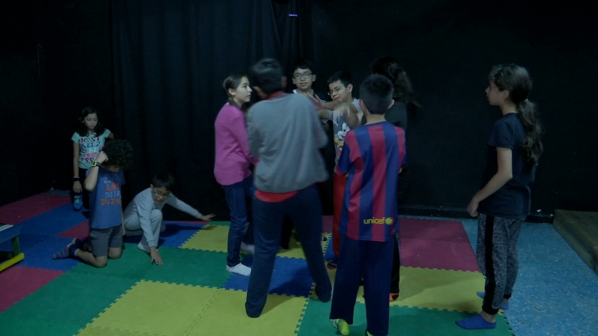 Talleres sabatinos de “El Telón” fomentan la creación artística en los niños