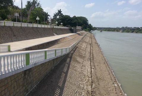 Limpian el malecón “Agustín Lara”, en Pánuco