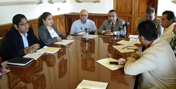 Mantiene SEGOB agenda de atención a los ayuntamientos de Veracruz