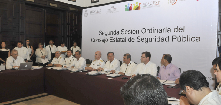 Veracruz avanza en materia de seguridad pública: Flavino Ríos