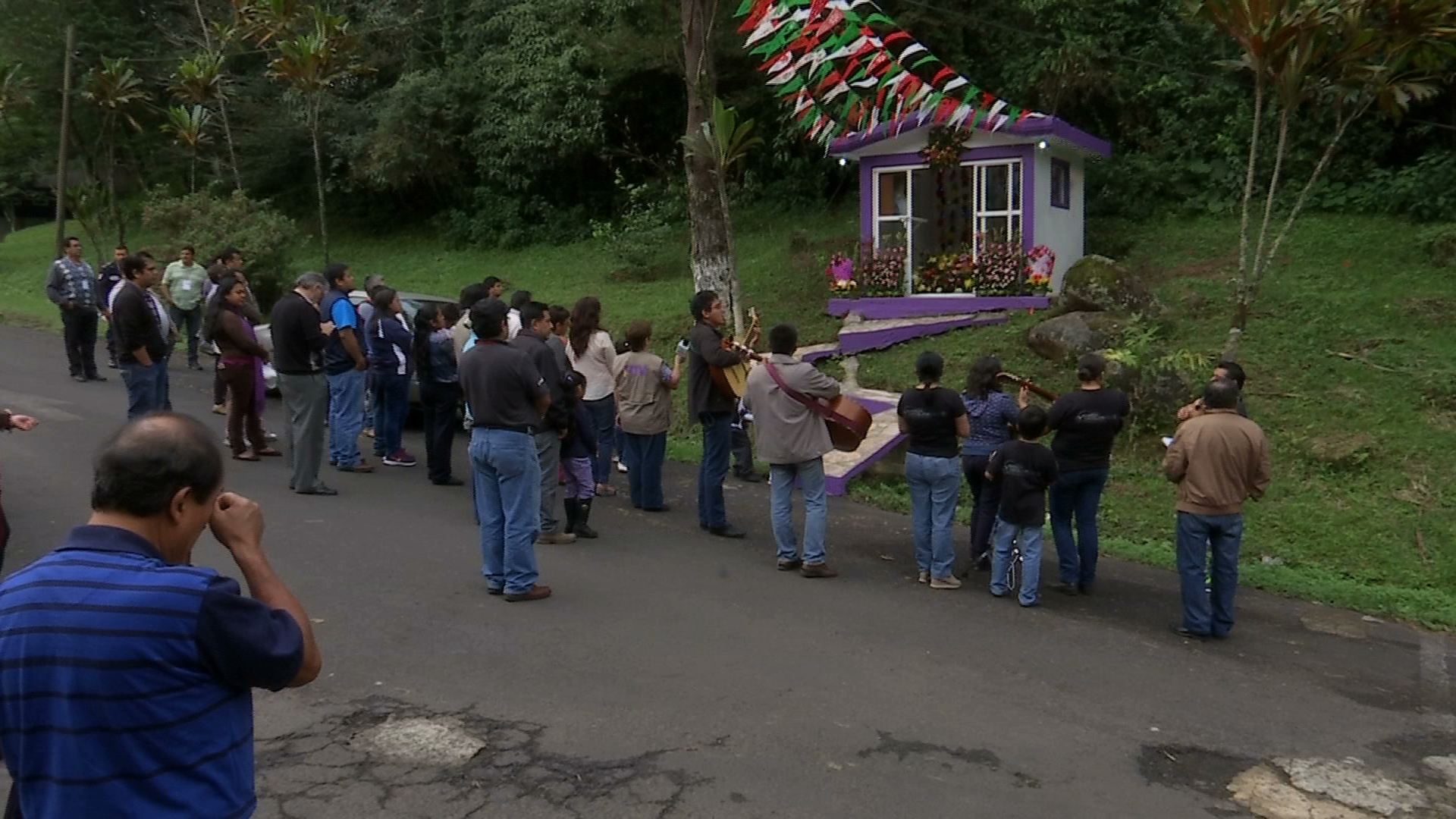 Choferes de RTV instituyen celebración a la virgen de Guadalupe