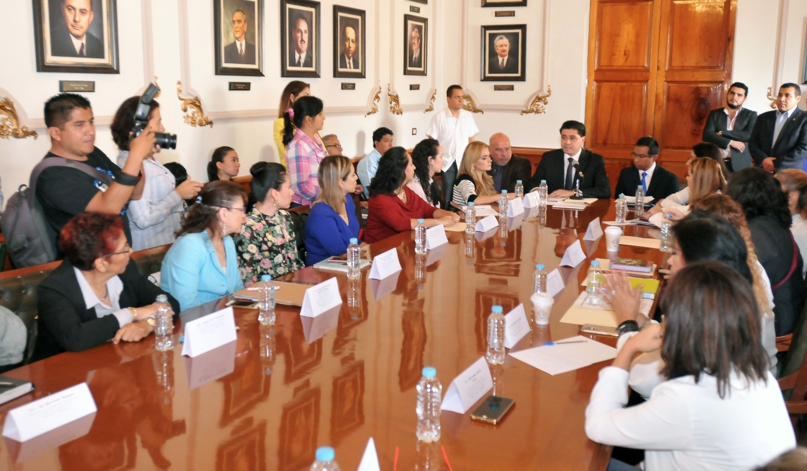 Anuncian acciones específicas para atender la violencia contra las mujeres