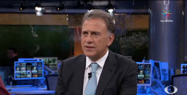 Créditos contratados evitaron entrar en crisis: Miguel Ángel Yunes Linares