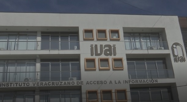 Ofensiva y abusiva la actuación de los consejeros del IVAI: Vázquez Jiménez