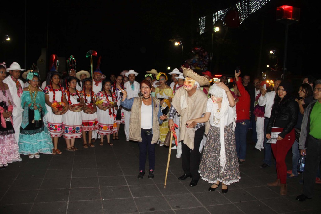 Xalapeños disfrutan recorridos de “Cantando y Bailando, la Rama y el Viejo”