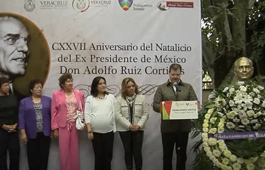 Conmemoran el 127 aniversario de del natalicio de Ruiz Cortines