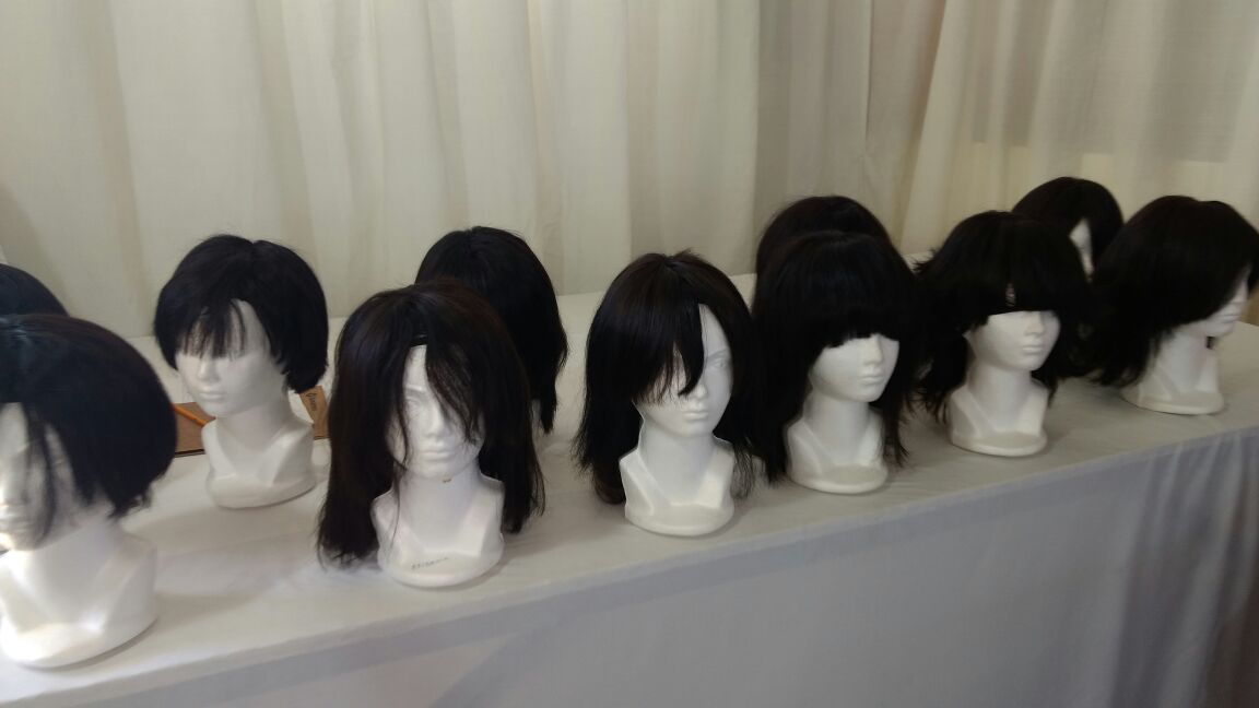 Entregan pelucas oncológicas en Icatver