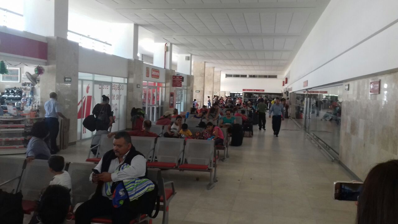 Suspenden corridas en central camionera de Coatzacoalcos