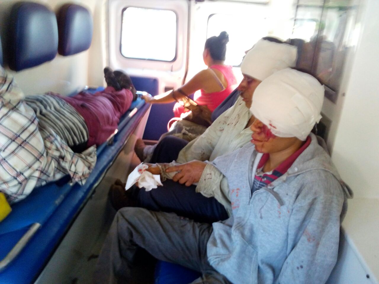 Aumenta número de muertos por choque de camión en Coatepec