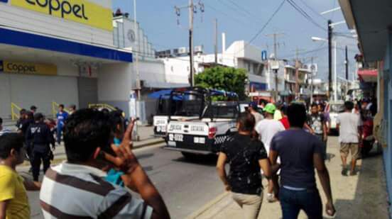 Un atropellado, grave y un presunto baleado en Agua Dulce por saqueos