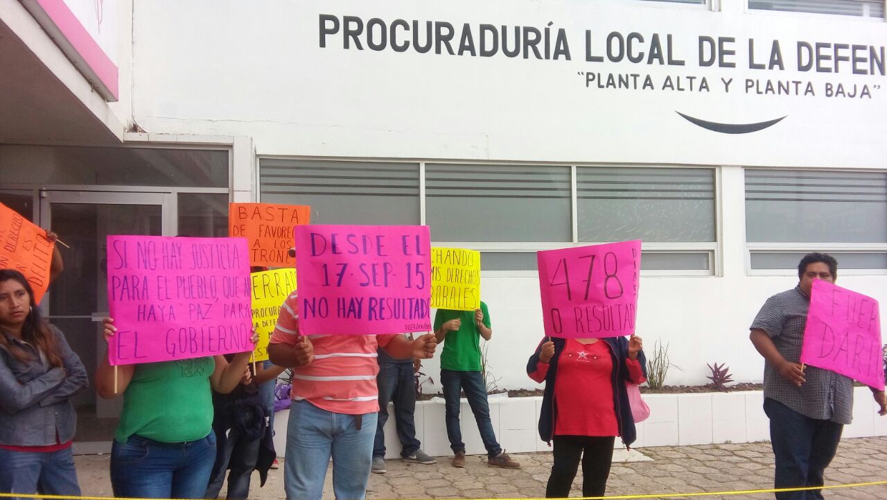 Piden extrabajadores solución a demandas laborales de hasta 10 años