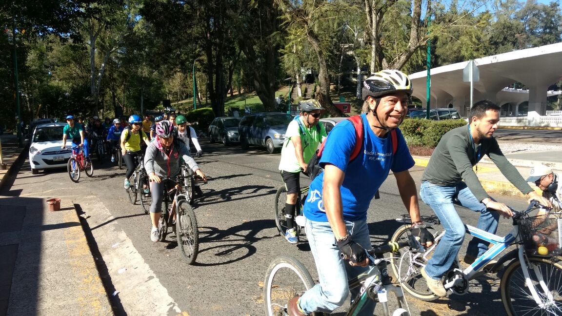 Instalará CoSustenta bici estacionamientos en los campus de la UV