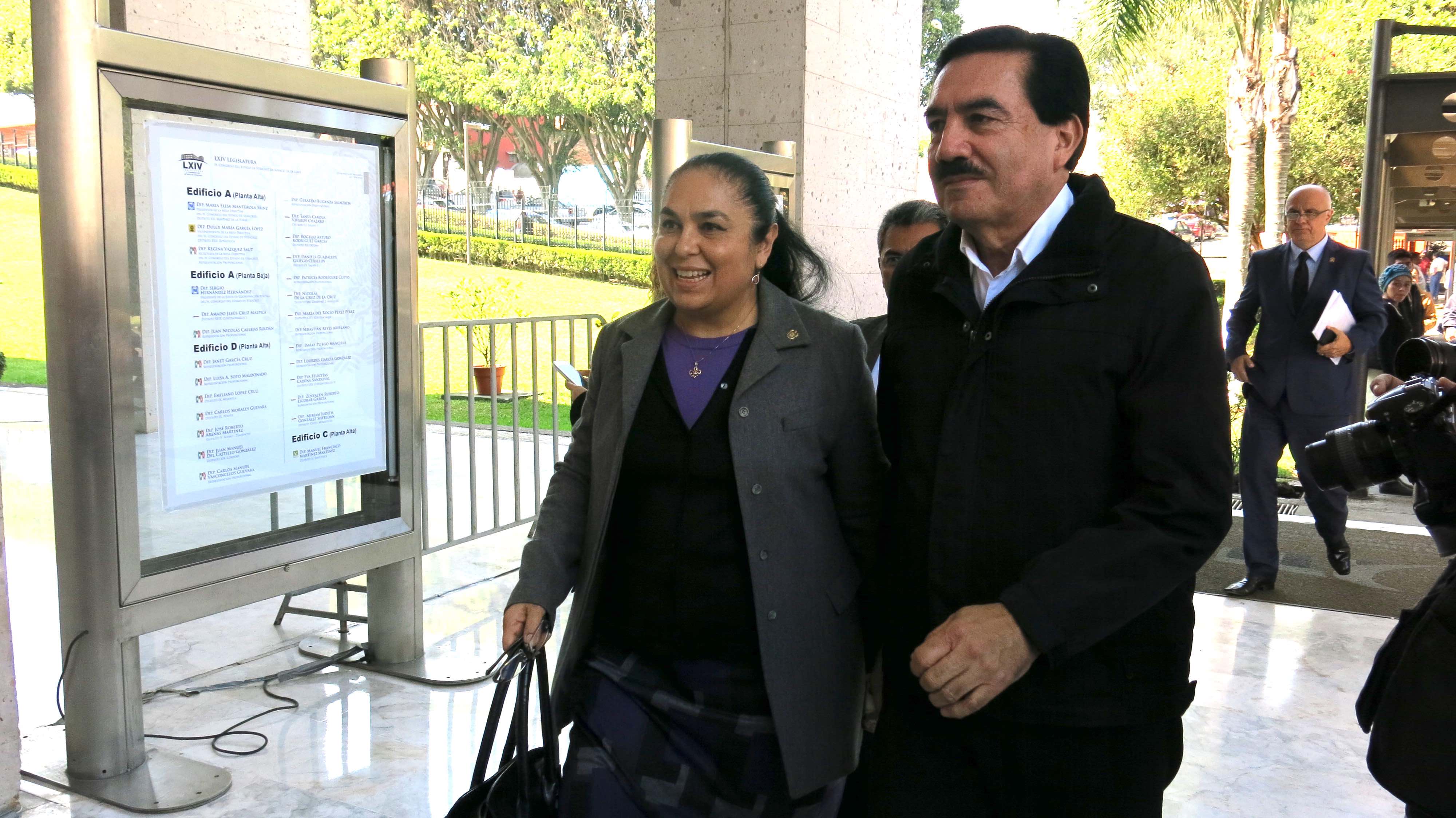 Autonomía financiera aumentará matrícula escolar, asegura rectora de la UV