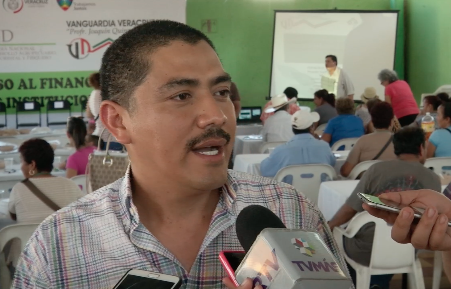 Gestionan recursos federales para rehabilitar espacios de la UMA en Veracruz