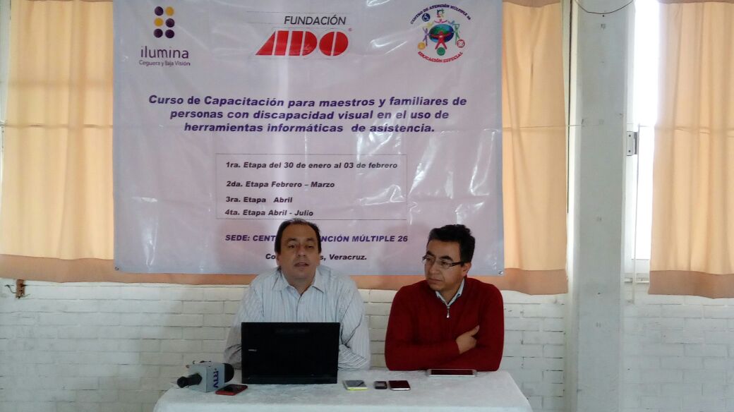 Capacitarán a débiles visuales en el uso de la computadora