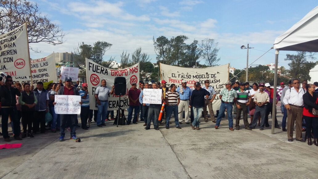 Ex trabajadores del extinto SAS demandan su reinstalación