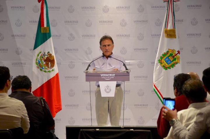 Presenta Gobernador Yunes acciones para sacar a Veracruz de la crisis financiera