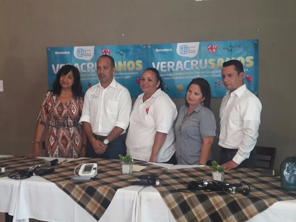 Programa VeracruSanos al pendiente de salud de boqueños