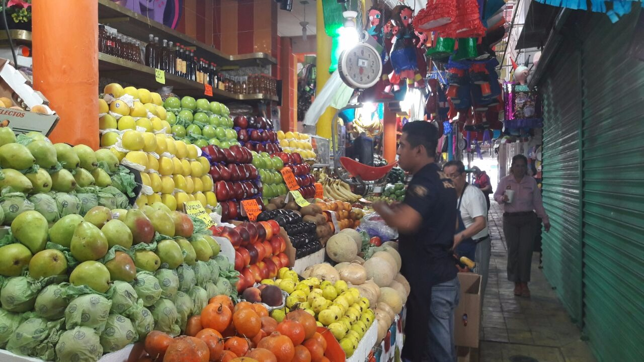 Aumentan los precios de casi todos los alimentos básicos, advierte la FAO