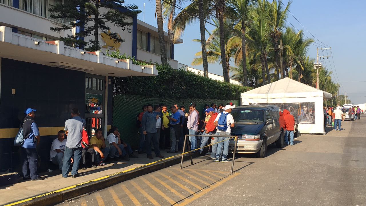 Protestan empleados de 3M por titularidad de contrato colectivo de trabajo