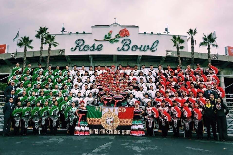 Exitosa presentación de Búhos Marching Band en el Desfile de la Rosa de Pasadena