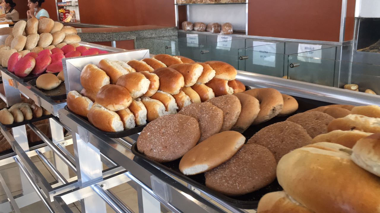 Sube precio de bolillos y teleras en Córdoba