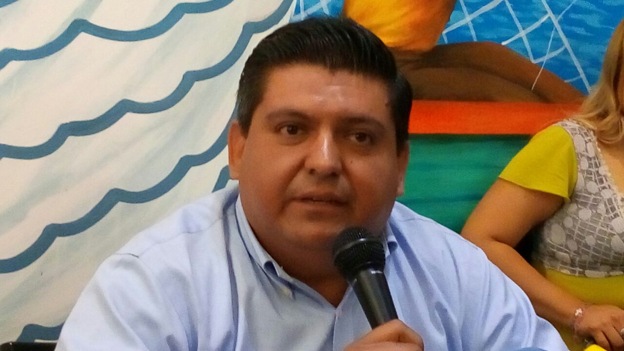 Juan Antonio Aguilar Mancha anuncia registro como precandidato del PAN-PRD a la alcaldía de Tuxpan