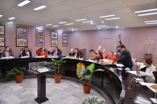 Envía el gobernador iniciativa para que recaudación sobre derecho vehicular se destine a seguridad y combate a la pobreza