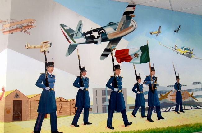 Ejército, pilar fundamental para construir una patria justa: Peña Nieto