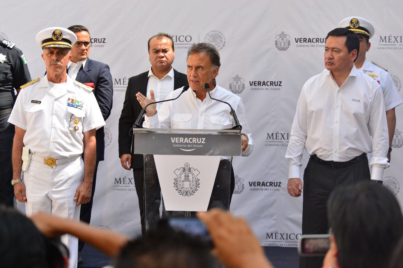 Refrenda el secretario Osorio Chong todo el apoyo del Gobierno Federal a Veracruz