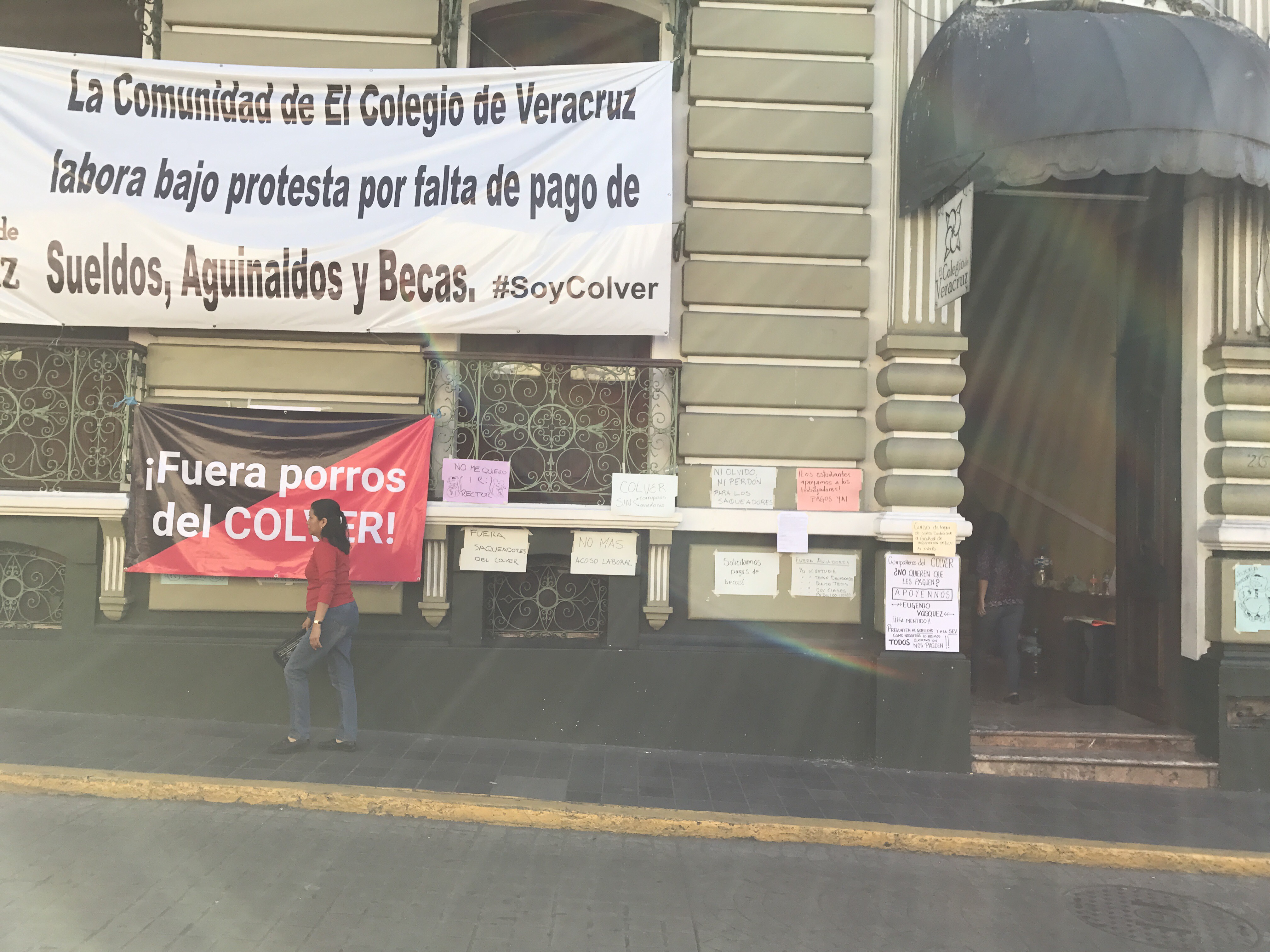Continúan protestas por «aviadores» en el ColVer