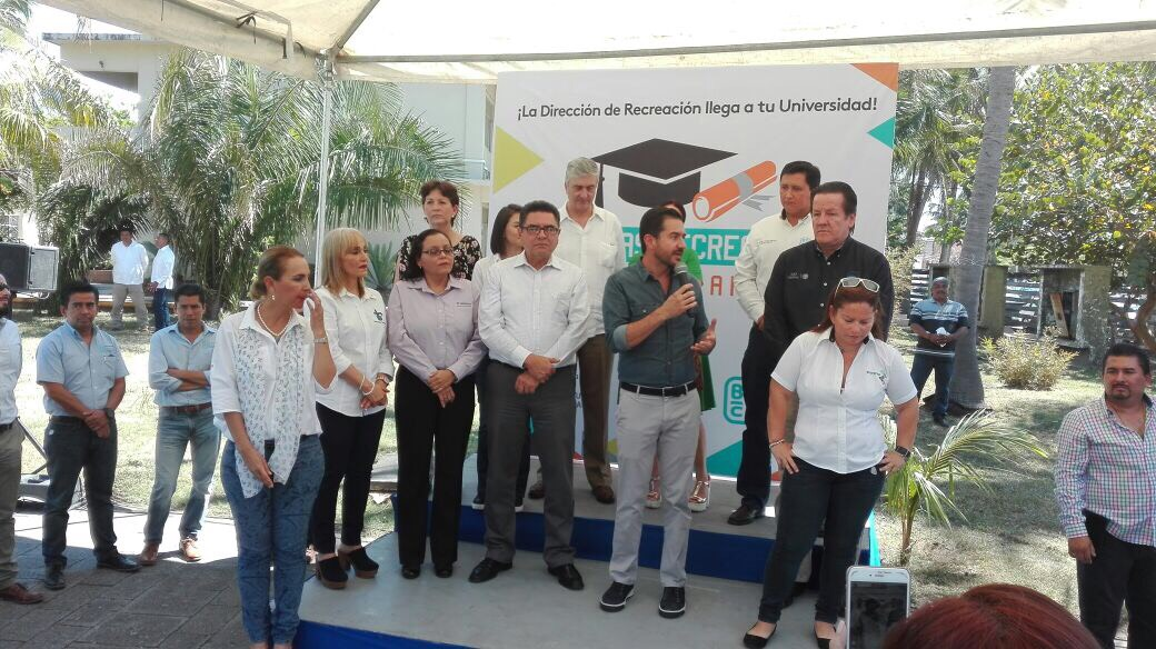 Implementan jornada recreativa en universidades de Boca del Río
