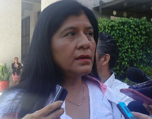 Diputada pide a alcaldes salientes no dejar pendientes