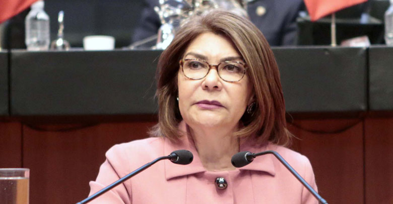 PRD propone reducir el número de diputados y senadores