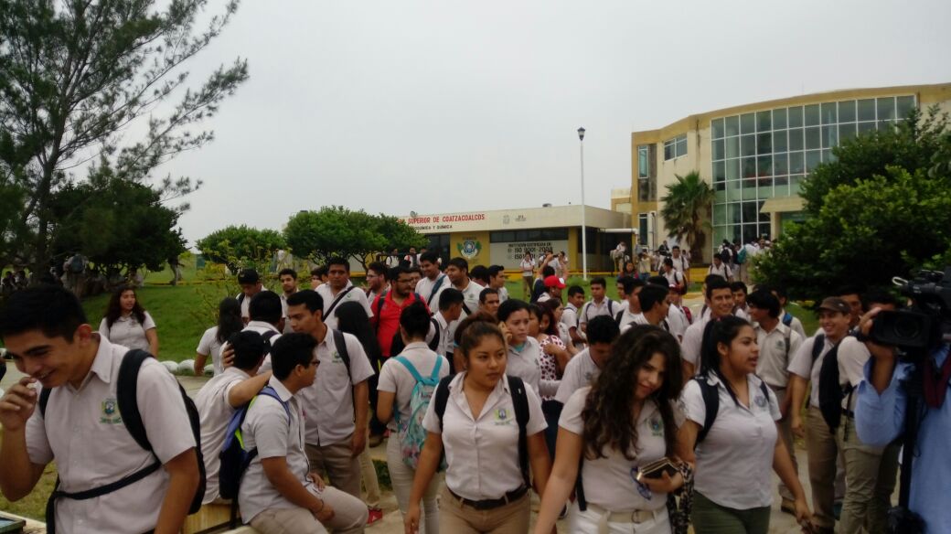 Protestan en Itesco por falta de docentes