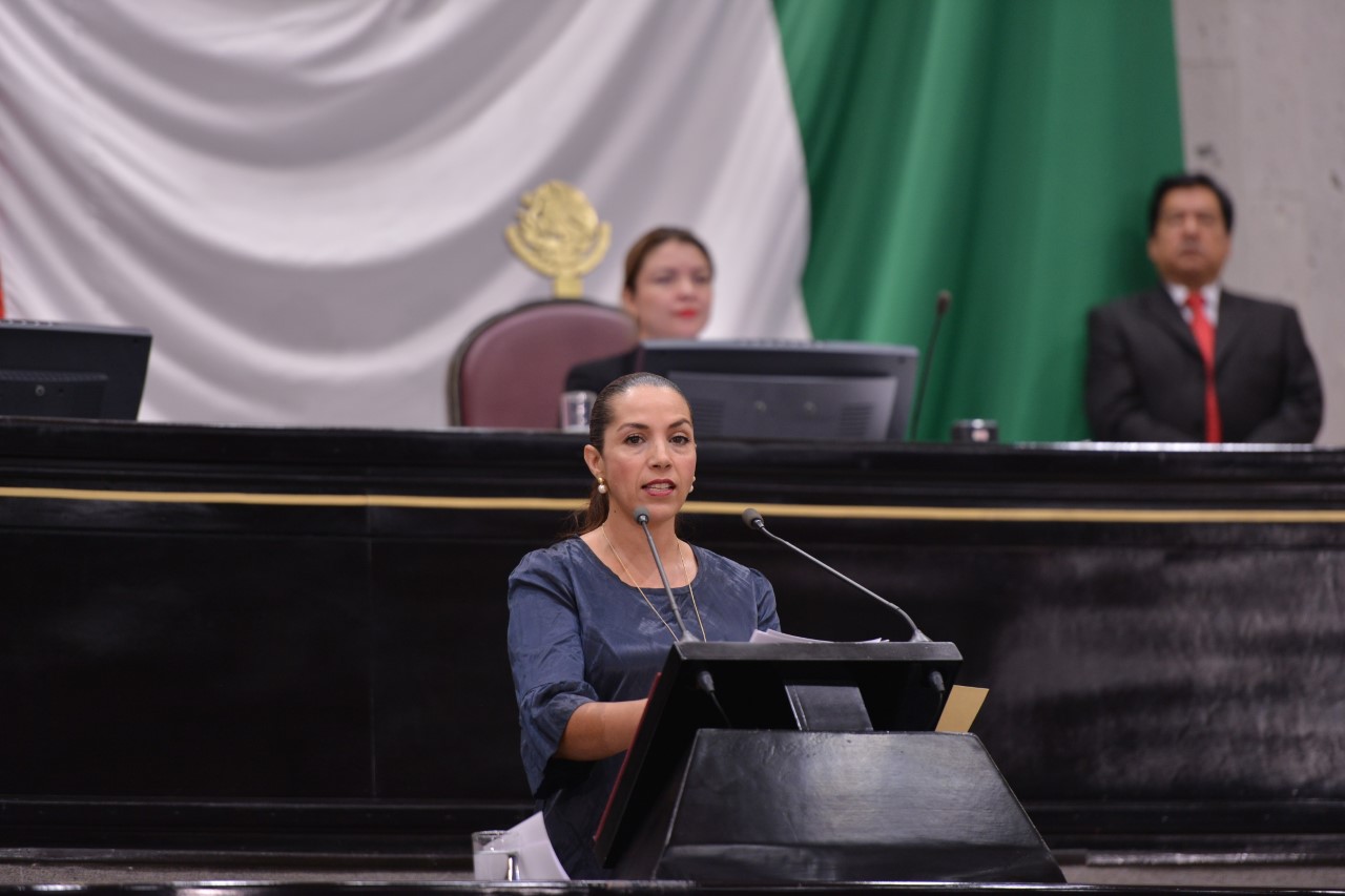 Sesión solemne en Congreso de Veracruz, por los cien años de la Constitución Política