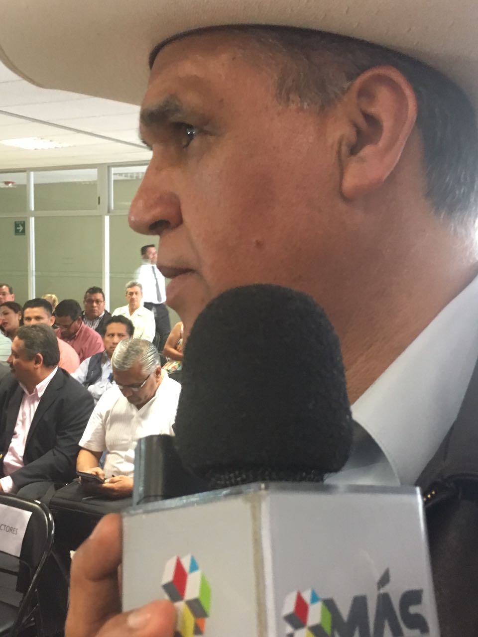Alcalde de Zacualpan solicitará audiencia con el Gobernador Yunes