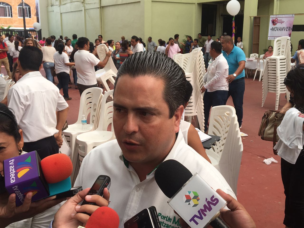 Alcalde de Coatzacoalcos espera presentar la próxima semana el plan de obra 2017