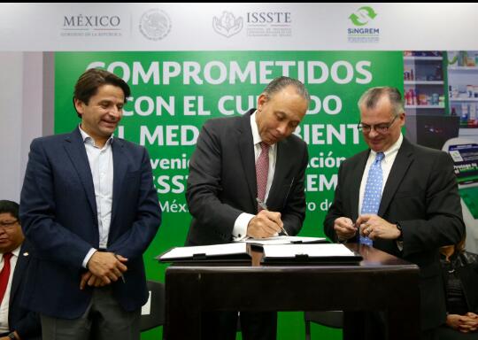 ISSSTE y SINGREM firman convenio para recolectar medicamentos caducos