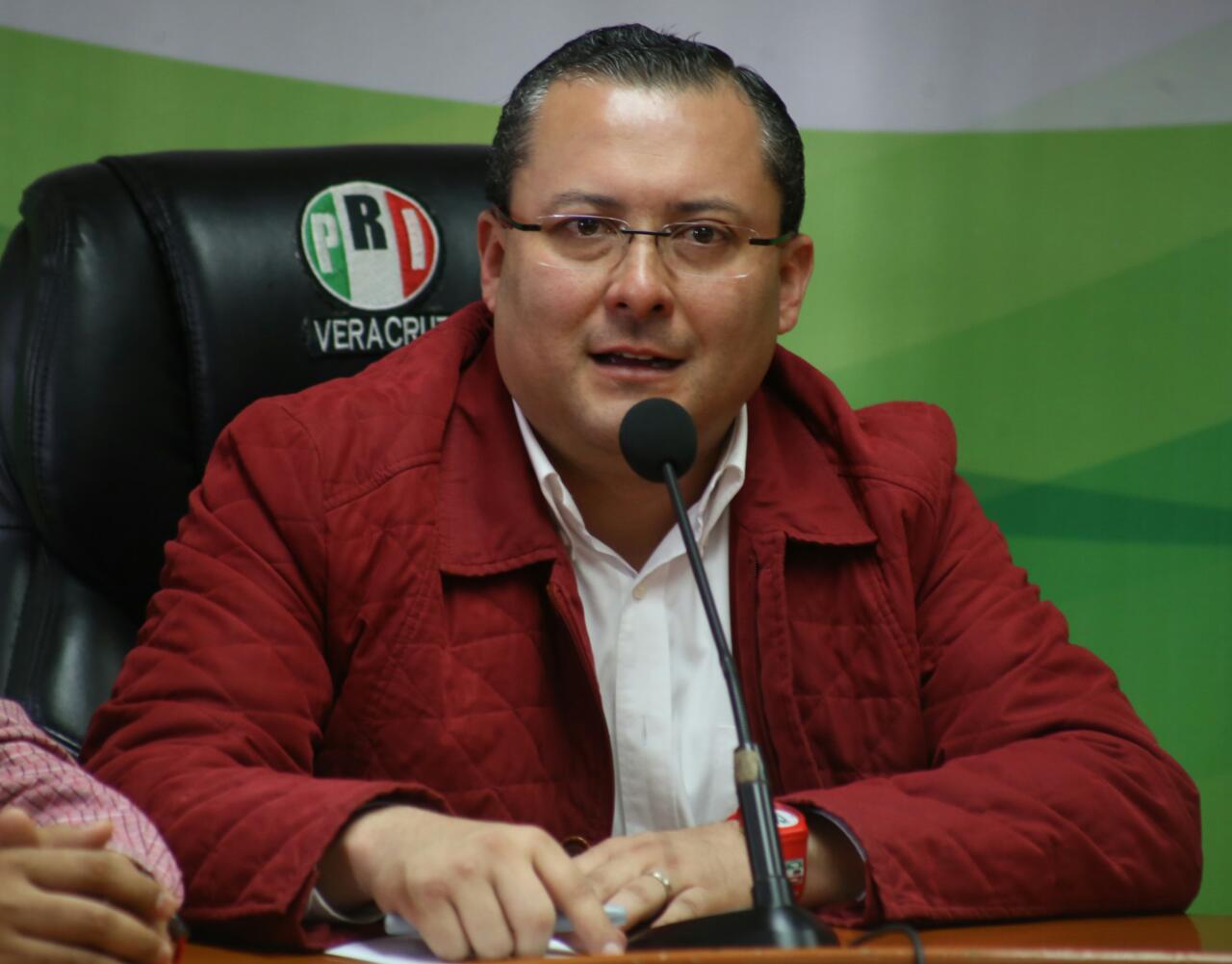 Faltó información en la solicitud de reestructura: Renato Alarcón