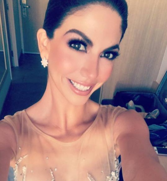 África Zavala prepara proyecto musical